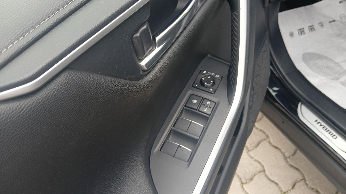 Toyota RAV 4 2.5 HV (218CV) E-CVT 2WD Black Edition